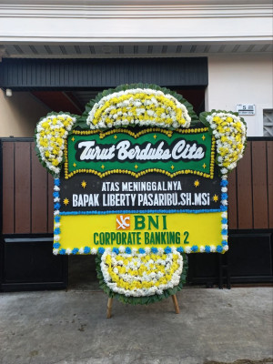 Papan Bunga Duka di Siak Kecil